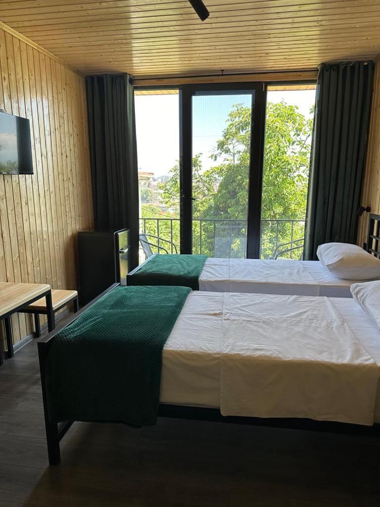 Hotel Eurica Koetaisi Buitenkant foto